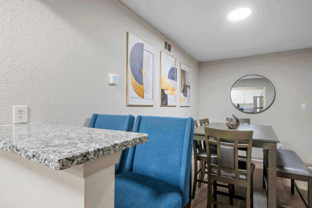 Truist Park Comfort Stays Atlanta Esterno foto