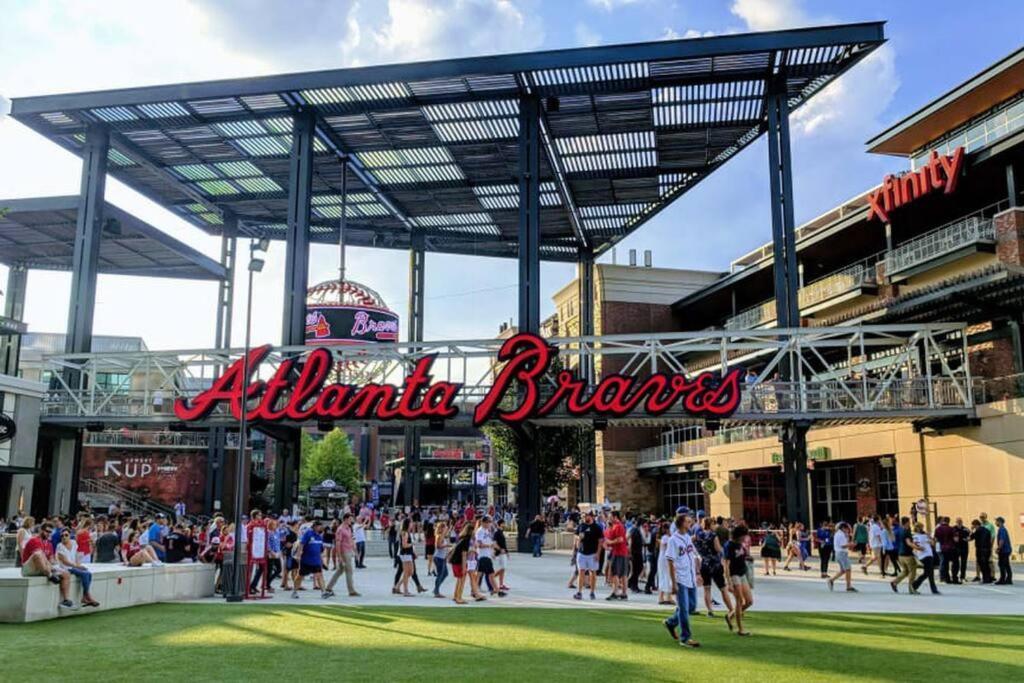 Truist Park Comfort Stays Atlanta Esterno foto