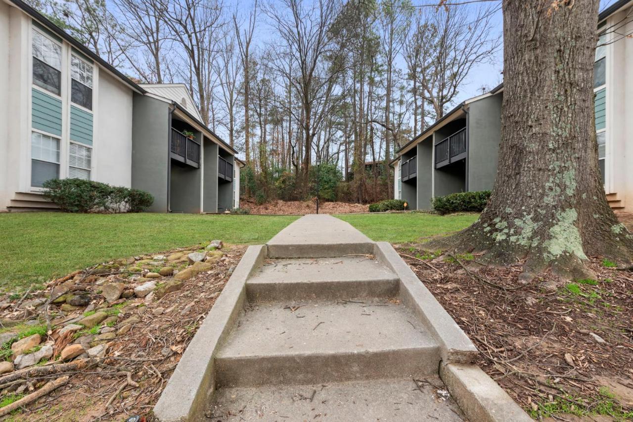 Truist Park Comfort Stays Atlanta Esterno foto